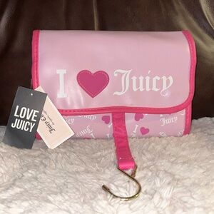 Juicy Couture Hanging Beauty Case